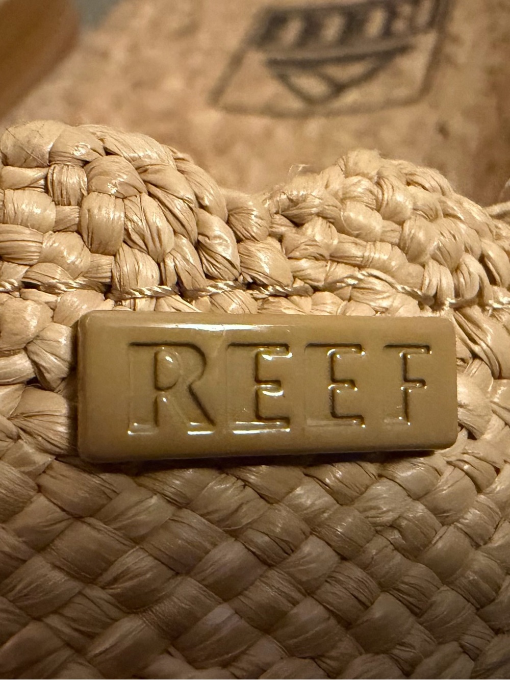Reef 'Cushion Vista Higher' Platform Slide Sandals - Size 6 (Womans) - Picture 7 of 9